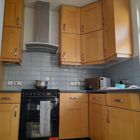 Big Room With Free Parking London Ngoại thất bức ảnh